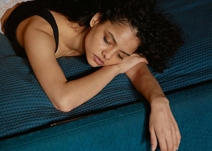 Psychologists Debunk 39 Mental Health Myths People Still Believe To Be True