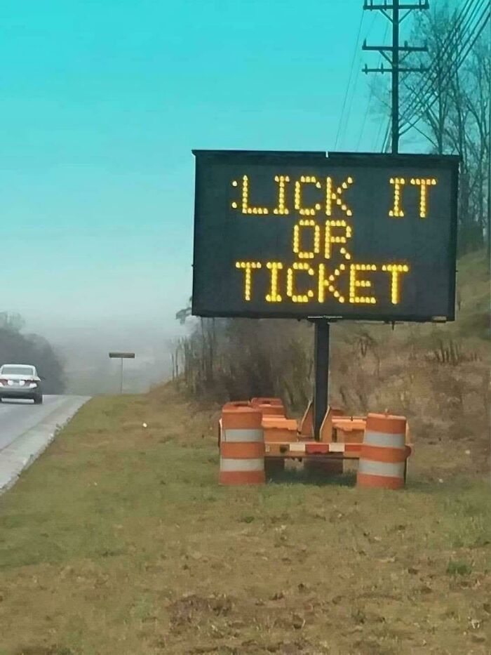 66 Of The LED Signs People Have Ever Come Across