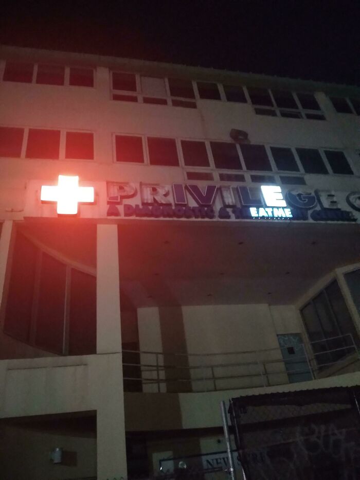 66 Of The LED Signs People Have Ever Come Across