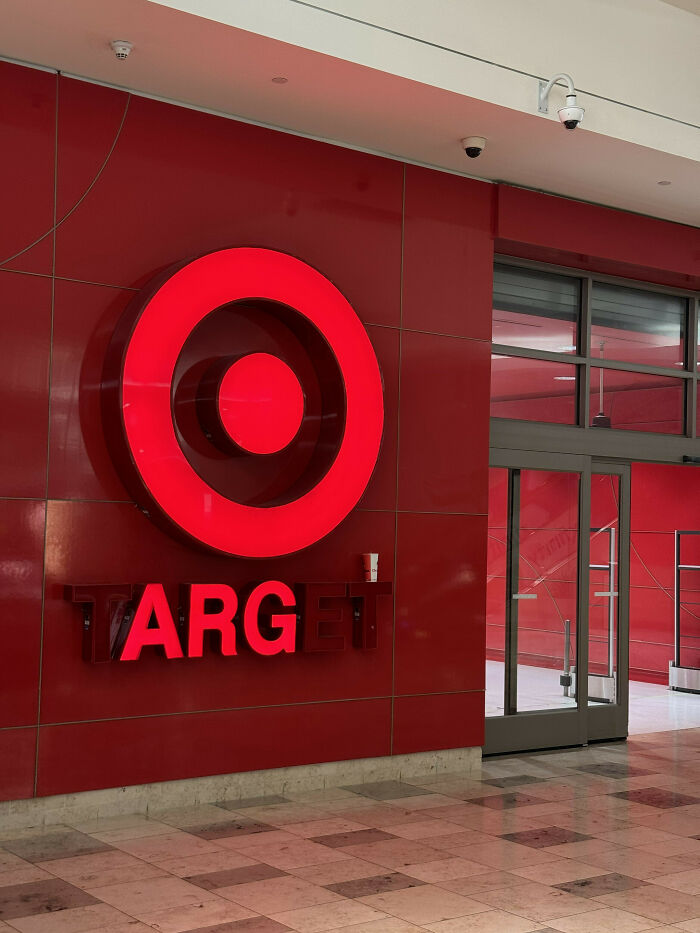 66 Of The LED Signs People Have Ever Come Across