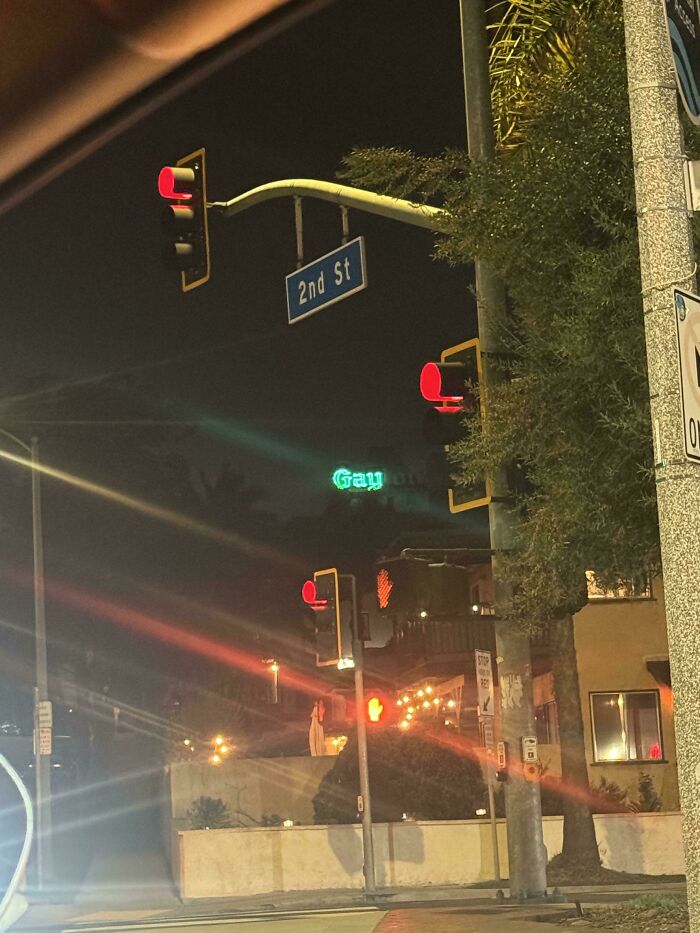 66 Of The LED Signs People Have Ever Come Across