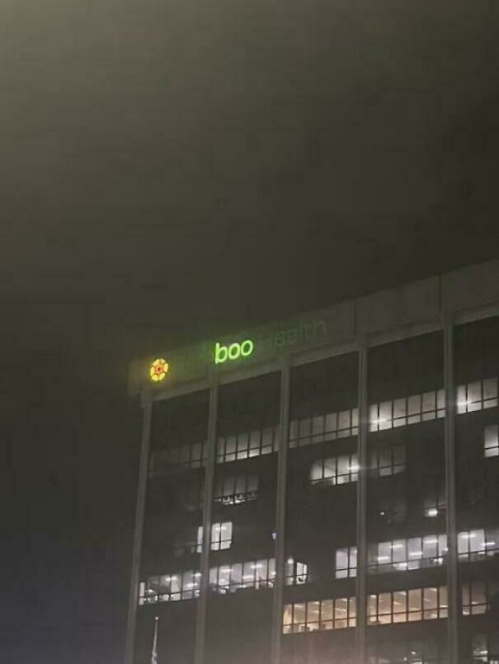66 Of The LED Signs People Have Ever Come Across