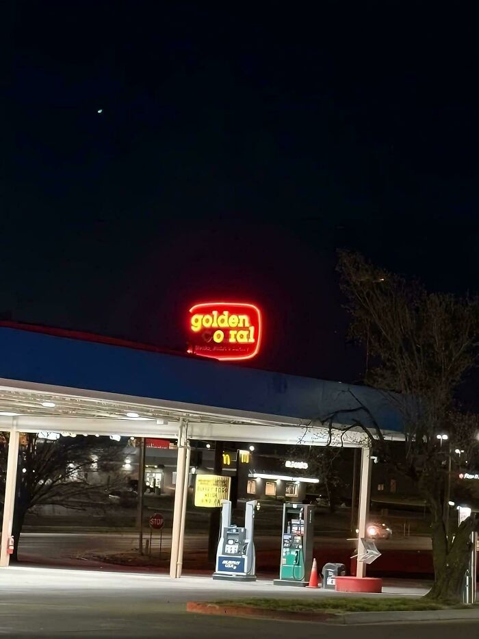 66 Of The LED Signs People Have Ever Come Across