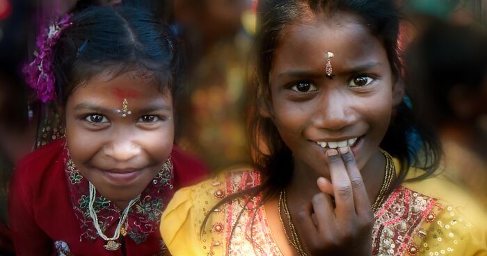 33 Beautiful Photos Of Childhood Around The World, Shared By The ‘Photocrowd’ Instagram Account