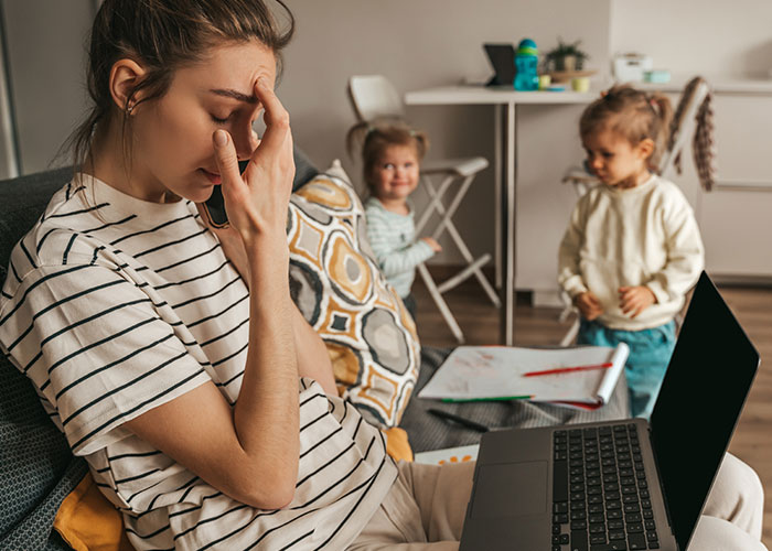 Sister Demands Child-Free Sibling Take In Her 3 Kids In An Emergency, Surprised It Doesn&#8217;t Go Well