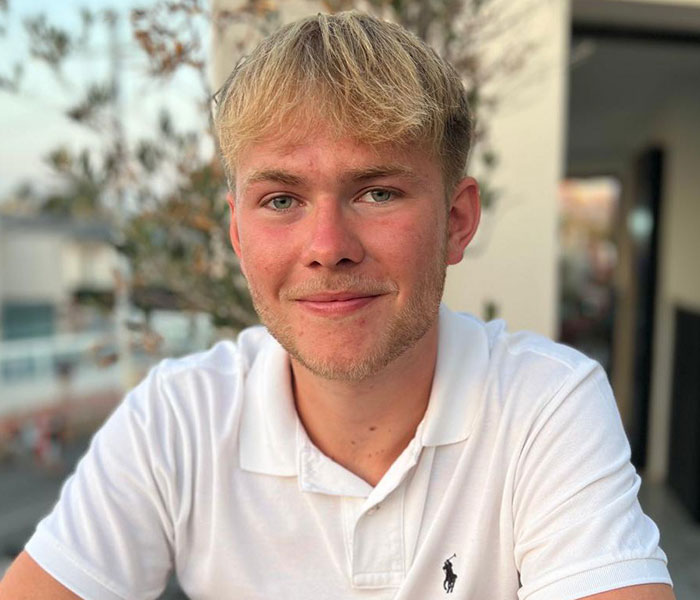 20-Year-Old Decided To Amputate His Leg After Going To A Rock Concert, Breaks His Silence On Why