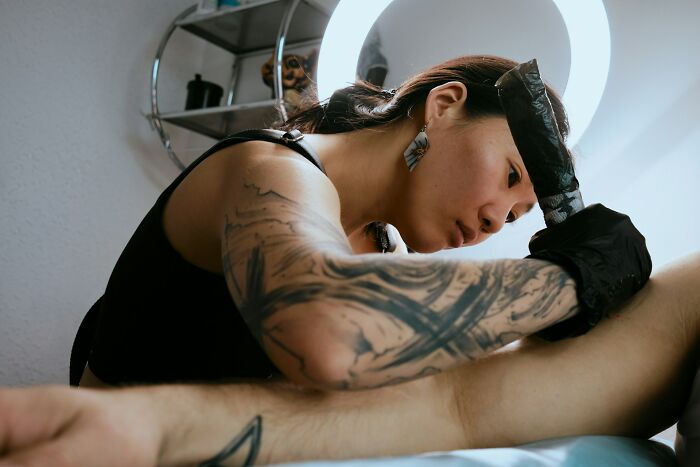 39 Times Tattoo Artists Messed Up, And All They Could Say Was “Oh No” 39 Times Tattoo Artists Messed Up, And All They Could Say Was “Oh No”
