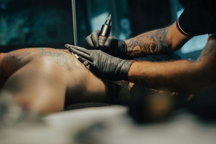 39 Times Tattoo Artists Messed Up, And All They Could Say Was “Oh No” 39 Times Tattoo Artists Messed Up, And All They Could Say Was “Oh No”