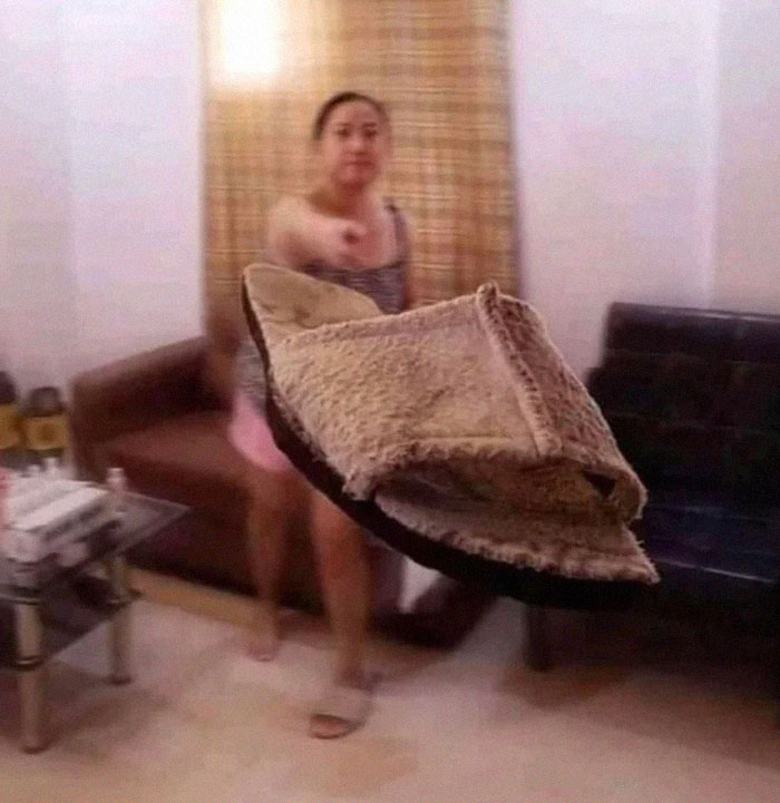 56 Hilarious Photos People Managed To Take Before Disaster Struck 56 Hilarious Photos People Managed To Take Before Disaster Struck