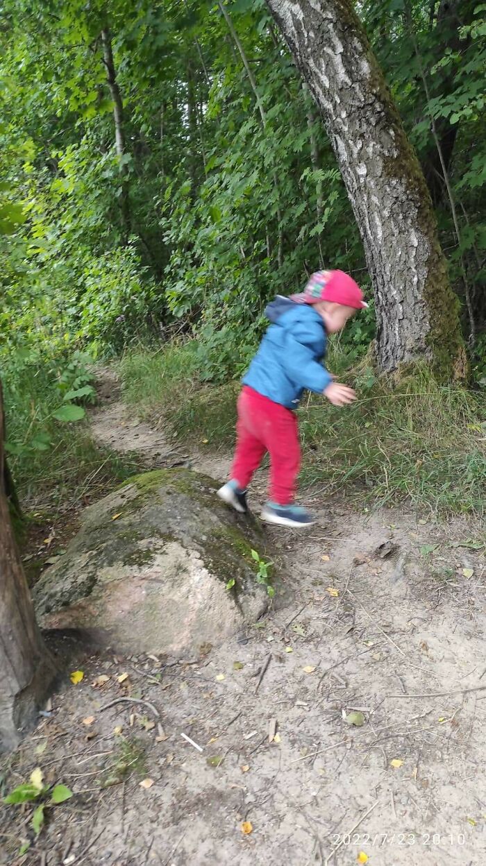56 Hilarious Photos People Managed To Take Before Disaster Struck 56 Hilarious Photos People Managed To Take Before Disaster Struck