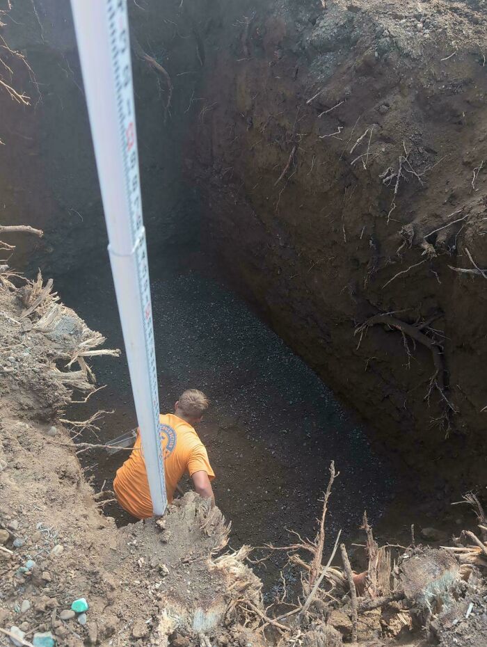 96 Jobs That Should Pay More Based On These Creepy And Unsettling Photos That Workers Took (New Pics) 96 Jobs That Should Pay More Based On These Creepy And Unsettling Photos That Workers Took (New Pics)