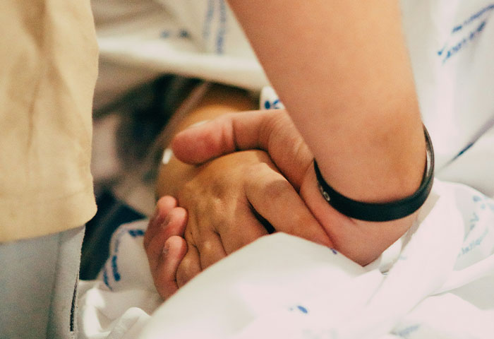 39 Times Doctors Witnessed Birth Meltdowns Because Someone Was Obviously Cheating 39 Times Doctors Witnessed Birth Meltdowns Because Someone Was Obviously Cheating