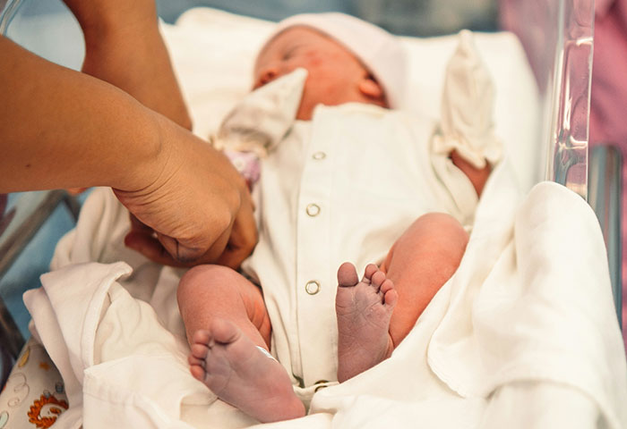 39 Times Doctors Witnessed Birth Meltdowns Because Someone Was Obviously Cheating 39 Times Doctors Witnessed Birth Meltdowns Because Someone Was Obviously Cheating