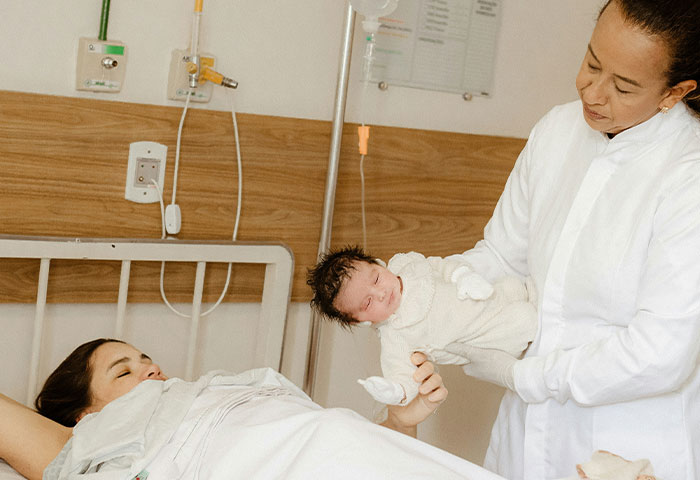39 Times Doctors Witnessed Birth Meltdowns Because Someone Was Obviously Cheating 39 Times Doctors Witnessed Birth Meltdowns Because Someone Was Obviously Cheating