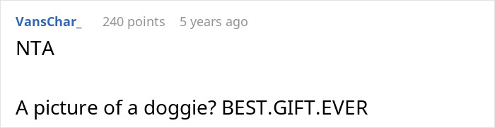 Man Gets Revenge On Sister For Years Of “Nephew” Gifts By Giving Her A Portrait Of His Dog Man Gets Revenge On Sister For Years Of “Nephew” Gifts By Giving Her A Portrait Of His Dog