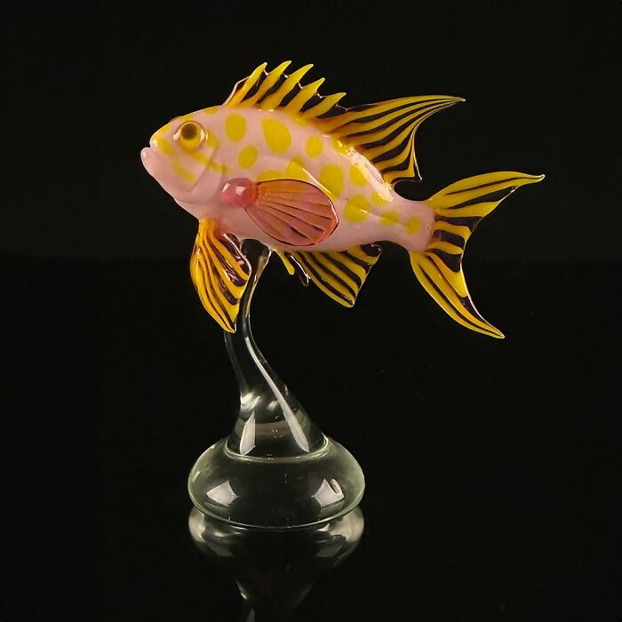 35 Glass Creations By Robert Mickelsen That Capture The Beauty Of The Sea In Incredible Detail 35 Glass Creations By Robert Mickelsen That Capture The Beauty Of The Sea In Incredible Detail