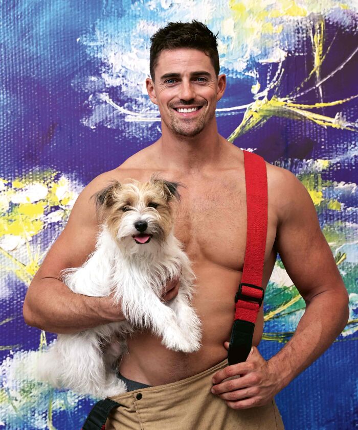 These 50 Photos Of Australian Firefighters With Dogs Are The Perfect Mix Of Cute And Heroic These 50 Photos Of Australian Firefighters With Dogs Are The Perfect Mix Of Cute And Heroic