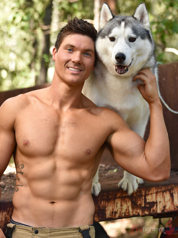 These 50 Photos Of Australian Firefighters With Dogs Are The Perfect Mix Of Cute And Heroic These 50 Photos Of Australian Firefighters With Dogs Are The Perfect Mix Of Cute And Heroic