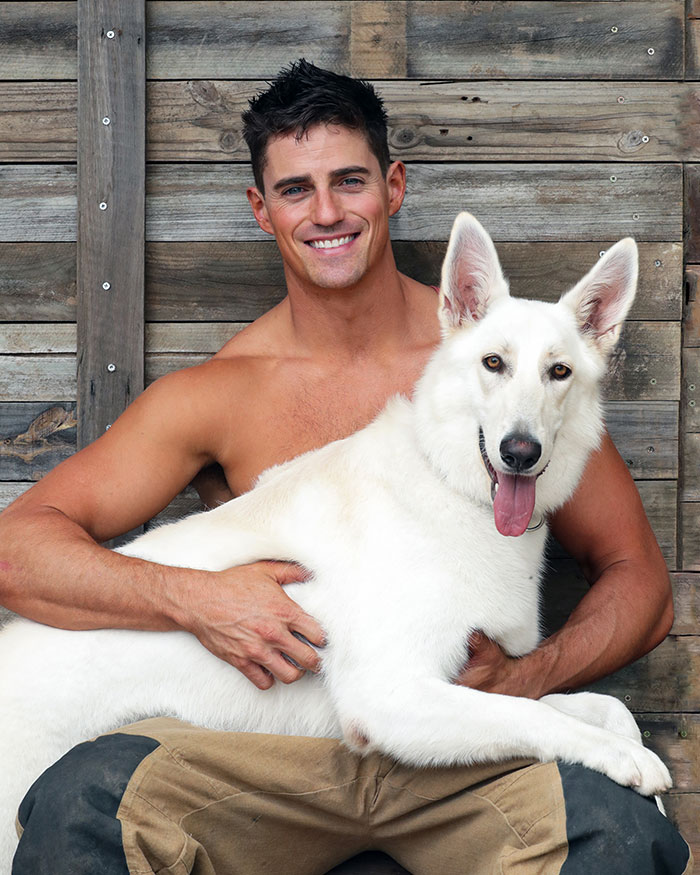 These 50 Photos Of Australian Firefighters With Dogs Are The Perfect Mix Of Cute And Heroic These 50 Photos Of Australian Firefighters With Dogs Are The Perfect Mix Of Cute And Heroic