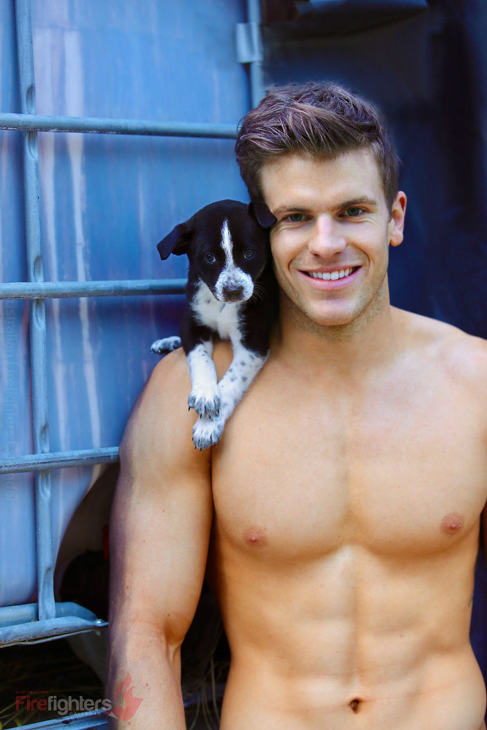These 50 Photos Of Australian Firefighters With Dogs Are The Perfect Mix Of Cute And Heroic These 50 Photos Of Australian Firefighters With Dogs Are The Perfect Mix Of Cute And Heroic