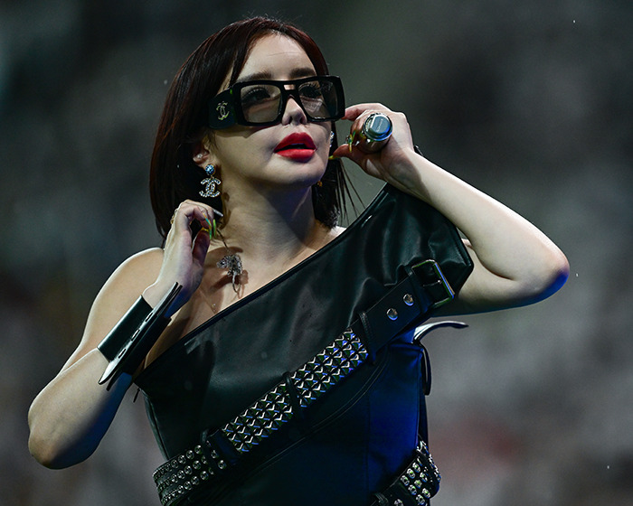 K-Pop Icon Park Bom Reveals Heartbreaking Reason Behind Drastic Plastic Surgery Transformation K-Pop Icon Park Bom Reveals Heartbreaking Reason Behind Drastic Plastic Surgery Transformation