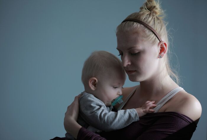 “I Feel Like I’m Going Insane”: Wife Sick Of Hubs’s Emotional Cruelty, Ponders Ditching Him For Good “I Feel Like I’m Going Insane”: Wife Sick Of Hubs’s Emotional Cruelty, Ponders Ditching Him For Good