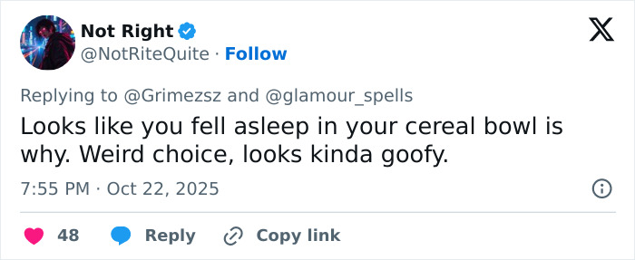 “Ringworm”: Elon Musk’s Ex Grimes Stuns Fans With “Insane” Face Tattoo “Ringworm”: Elon Musk’s Ex Grimes Stuns Fans With “Insane” Face Tattoo