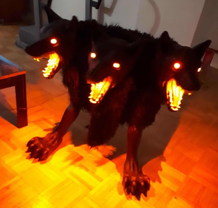 Hey Pandas, Show Me Your Spookiest Animal Photos Hey Pandas, Show Me Your Spookiest Animal Photos