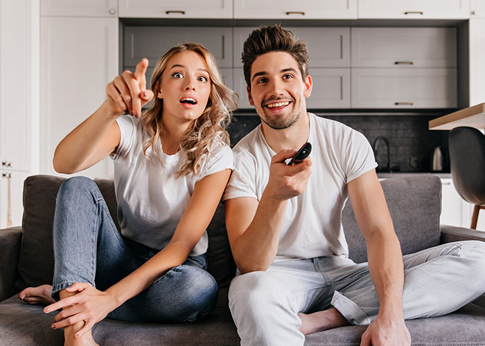 Woman Called A Jerk After Her Childish Prank On Her Boyfriend Goes Awfully Wrong Woman Called A Jerk After Her Childish Prank On Her Boyfriend Goes Awfully Wrong