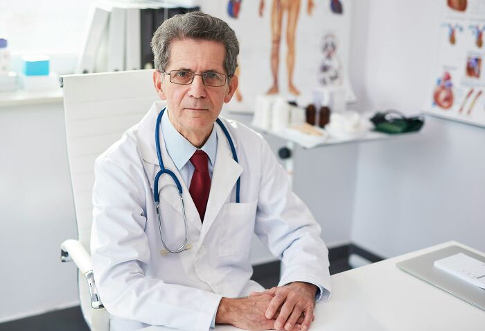 53 Doctors Reveal The Most Dangerous Mistakes They’ve Ever Had To Fix 53 Doctors Reveal The Most Dangerous Mistakes They’ve Ever Had To Fix