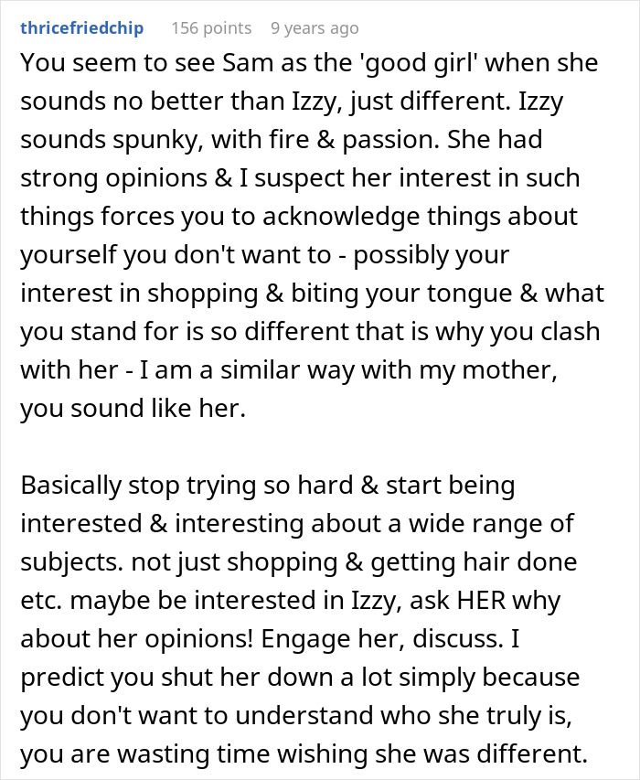 Mom Confesses To Disliking Her “Free The Nipple” Activist Daughter, Netizens Come To The Rescue Mom Confesses To Disliking Her “Free The Nipple” Activist Daughter, Netizens Come To The Rescue