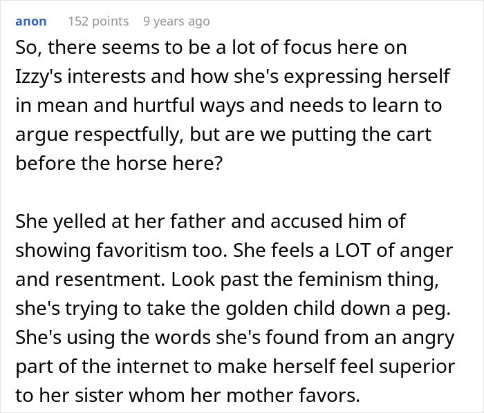 Mom Confesses To Disliking Her “Free The Nipple” Activist Daughter, Netizens Come To The Rescue Mom Confesses To Disliking Her “Free The Nipple” Activist Daughter, Netizens Come To The Rescue