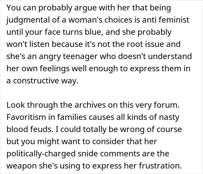 Mom Confesses To Disliking Her “Free The Nipple” Activist Daughter, Netizens Come To The Rescue Mom Confesses To Disliking Her “Free The Nipple” Activist Daughter, Netizens Come To The Rescue
