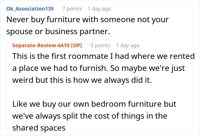 Woman Refuses To Pay Half Price For New Couch As Heavier Roommate Wore Out The Old One More Woman Refuses To Pay Half Price For New Couch As Heavier Roommate Wore Out The Old One More