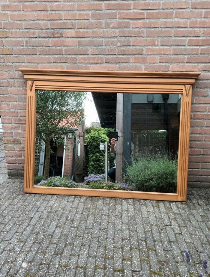 82 Hilarious Times People Tried To Sell A Mirror, But It Was Really The Reflection That Sold It (New Pics) 82 Hilarious Times People Tried To Sell A Mirror, But It Was Really The Reflection That Sold It (New Pics)