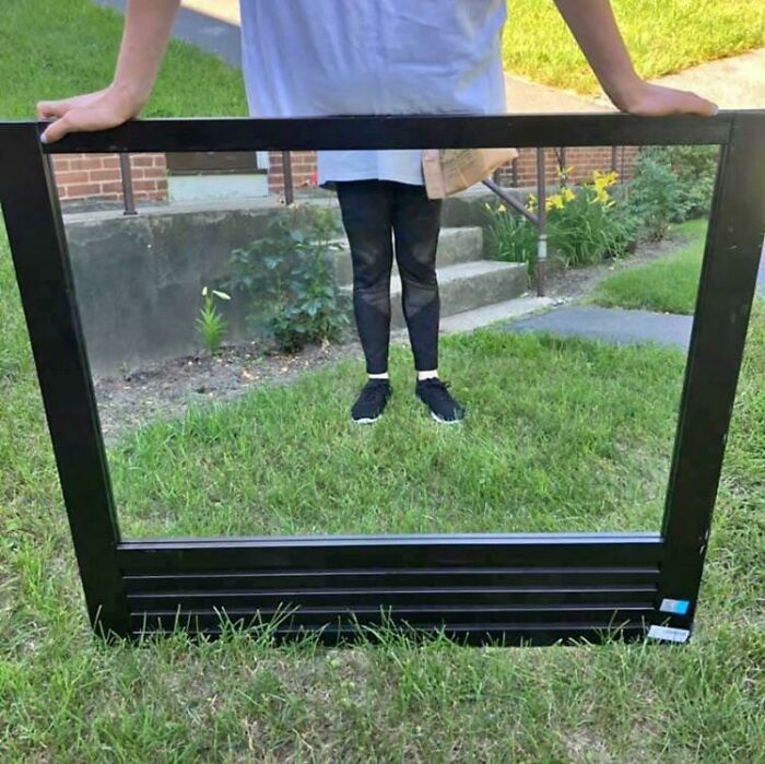 82 Hilarious Times People Tried To Sell A Mirror, But It Was Really The Reflection That Sold It (New Pics) 82 Hilarious Times People Tried To Sell A Mirror, But It Was Really The Reflection That Sold It (New Pics)
