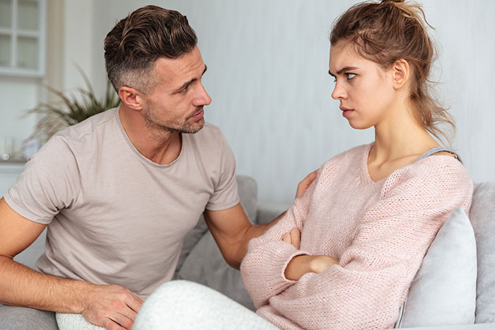 “I Thought People Only Did This Stuff In Movies”: Man Rethinks Relationship After Girlfriend’s Loyalty Test “I Thought People Only Did This Stuff In Movies”: Man Rethinks Relationship After Girlfriend’s Loyalty Test