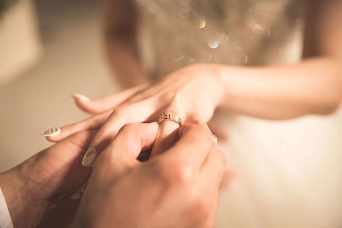 “He’s A Little Much”: Bride’s Father Refuses To Attend Wedding Because It’s Not On ‘American Soil’ “He’s A Little Much”: Bride’s Father Refuses To Attend Wedding Because It’s Not On ‘American Soil’