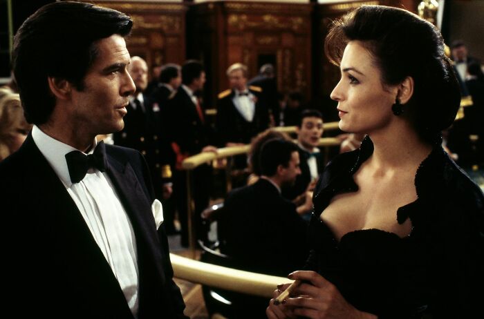 60 Of The Most Unrealistic Women Movie Tropes That Still Annoy People 60 Of The Most Unrealistic Women Movie Tropes That Still Annoy People