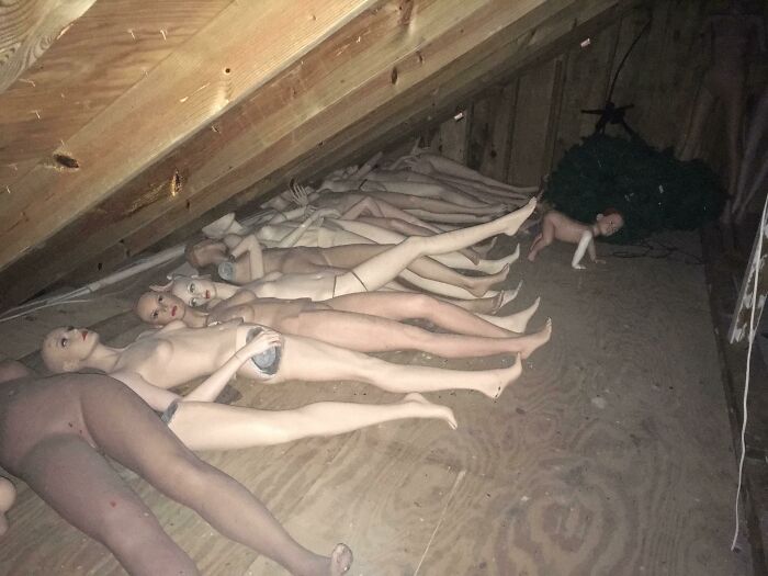 50 Photos Of Cool Things People Have Found Buried, Hidden, And Forgotten In Old Houses 50 Photos Of Cool Things People Have Found Buried, Hidden, And Forgotten In Old Houses