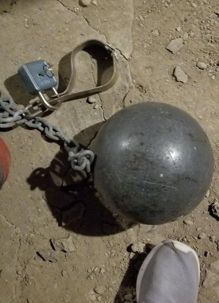 50 Photos Of Cool Things People Have Found Buried, Hidden, And Forgotten In Old Houses 50 Photos Of Cool Things People Have Found Buried, Hidden, And Forgotten In Old Houses