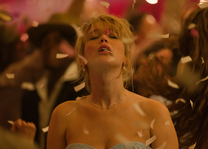 Jennifer Lawrence Breaks Silence On Plastic Surgery Plans After Viral Video Shocked Fans Jennifer Lawrence Breaks Silence On Plastic Surgery Plans After Viral Video Shocked Fans