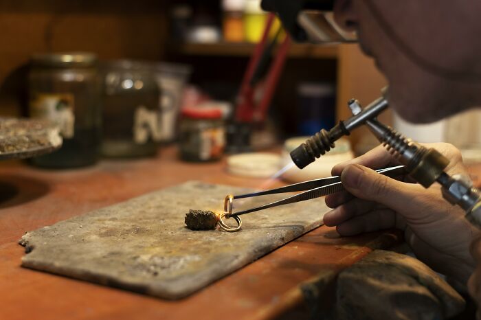 49 Strangest Mysteries That Were Actually Solved 49 Strangest Mysteries That Were Actually Solved