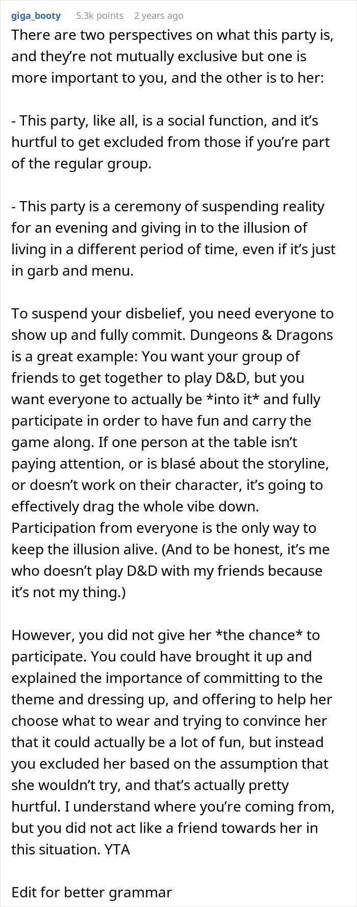 “She Would Ruin The Aesthetic”: Woman Defends Excluding Friend From Extravagant Ball, Gets A Reality Check “She Would Ruin The Aesthetic”: Woman Defends Excluding Friend From Extravagant Ball, Gets A Reality Check