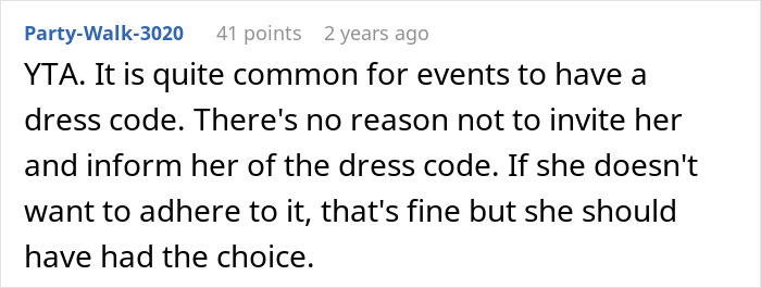 “She Would Ruin The Aesthetic”: Woman Defends Excluding Friend From Extravagant Ball, Gets A Reality Check “She Would Ruin The Aesthetic”: Woman Defends Excluding Friend From Extravagant Ball, Gets A Reality Check