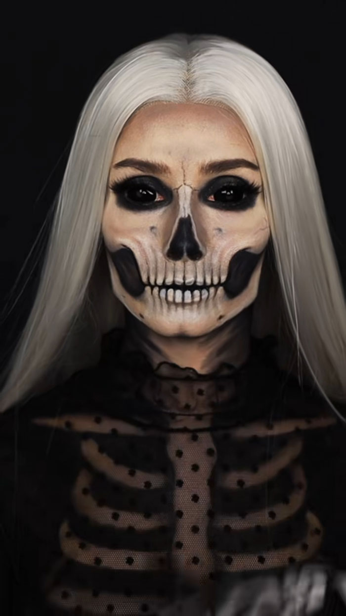 Creator Creative Cliche Does Some Amazing Halloween Makeup And Here Are 128 Of Her Best Works Creator Creative Cliche Does Some Amazing Halloween Makeup And Here Are 128 Of Her Best Works