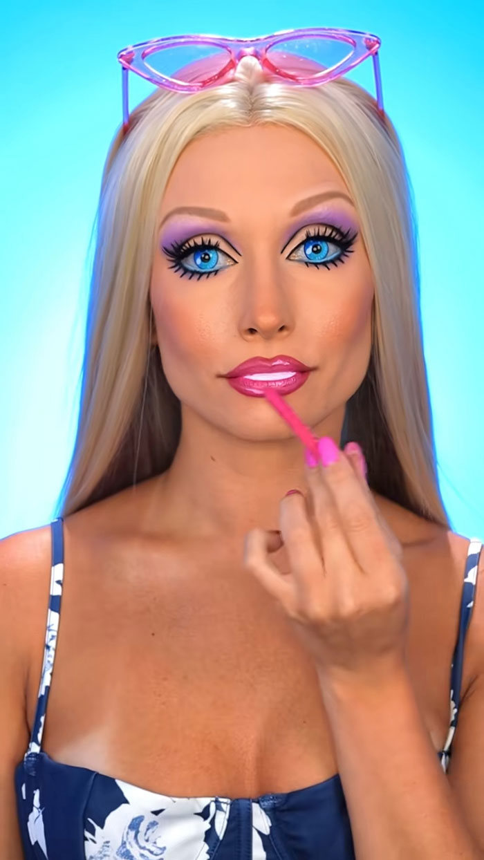 Creator Creative Cliche Does Some Amazing Halloween Makeup And Here Are 128 Of Her Best Works Creator Creative Cliche Does Some Amazing Halloween Makeup And Here Are 128 Of Her Best Works