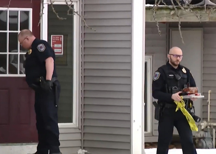 Haunting 911 Call Revealed As Mom Confesses To Taking Teen Son’s Life To Fulfil His ‘Final Wish’ Haunting 911 Call Revealed As Mom Confesses To Taking Teen Son’s Life To Fulfil His ‘Final Wish’