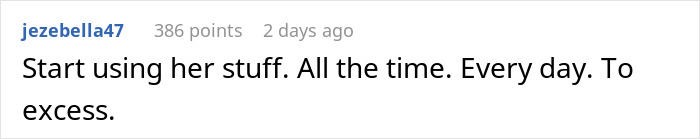 Teen Sets Boundary With Stepsibling After She Opens All Her Bday Gifts, Stepmom Calls Her Selfish Teen Sets Boundary With Stepsibling After She Opens All Her Bday Gifts, Stepmom Calls Her Selfish