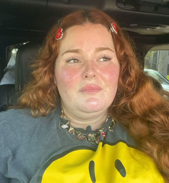 People Defend Flight Attendant Accused Of Fat-Shaming Plus-Size Model: “Trying To Save Her Life” People Defend Flight Attendant Accused Of Fat-Shaming Plus-Size Model: “Trying To Save Her Life”